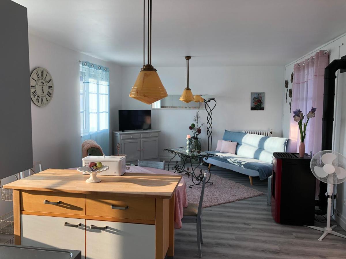 Appartement In Chateau Saint Claude An Der Saone Mantoche Exterior foto